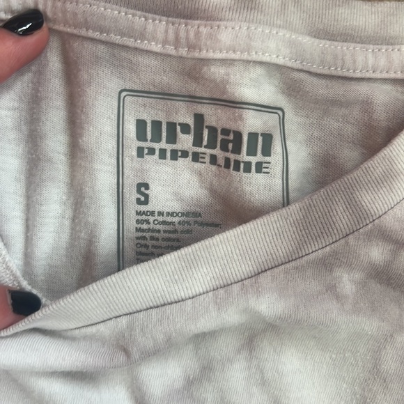 Shirt - Picture 2 of 2